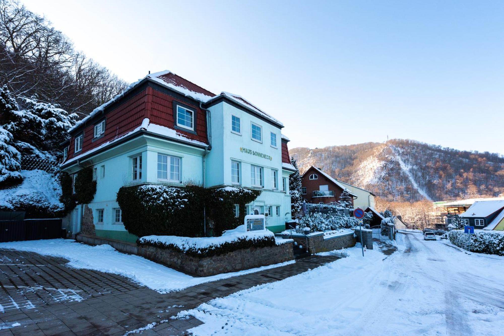 Hotel Garni Haus Sonneneck Thale Eksteriør billede